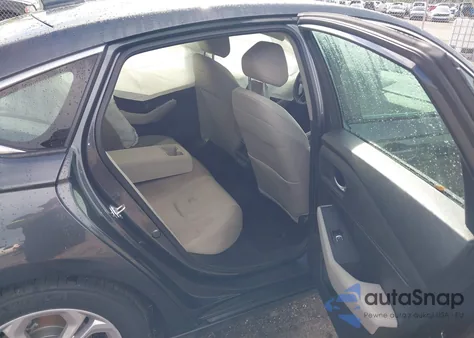 2025 Honda Accord Lx из США, поврежденный, VIN 1HGCY1F20SA021711